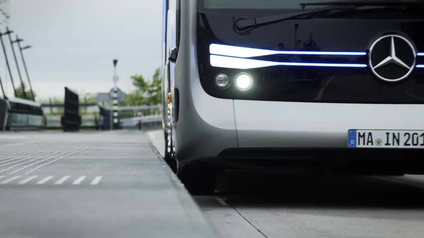 Mercedes-Benz Future Bus Autonomous Operation | Automaker Footage