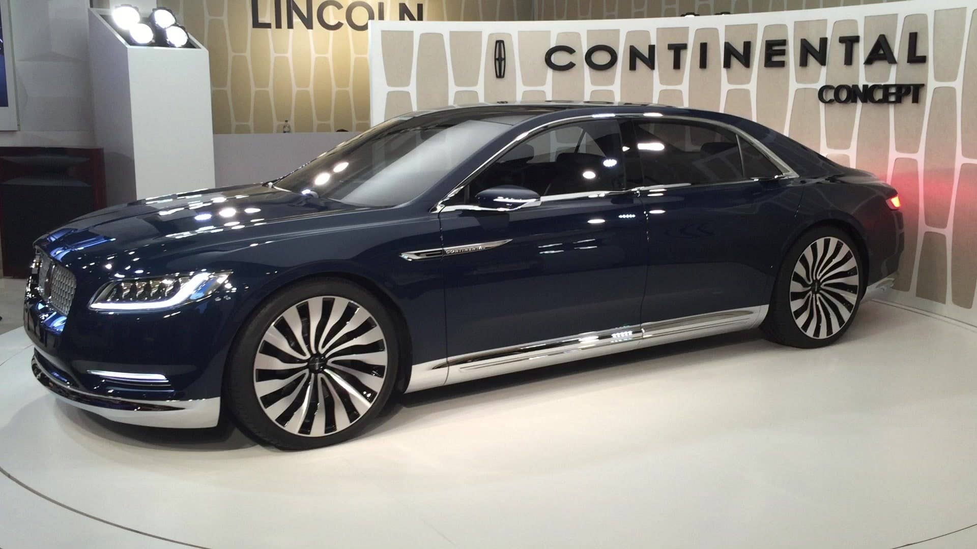 Watch the all new Lincoln Continental Concept in 360-degree glory, ahead of its debut at the New York Auto Show.