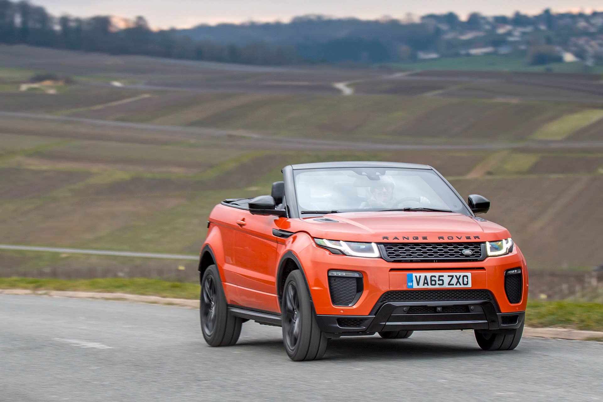 2017 Land Rover Range Rover Evoque Convertible driving