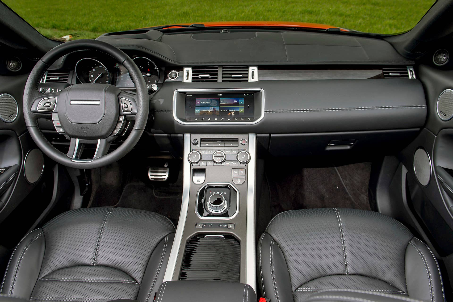 2017 Land Rover Range Rover Evoque Convertible interior