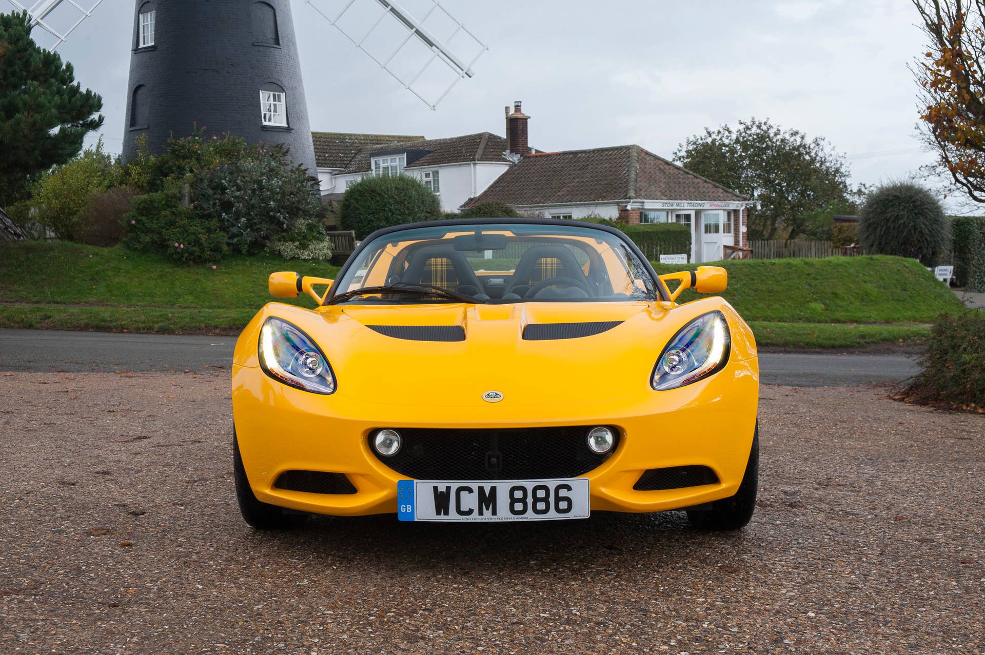Lotus Elise Sport front