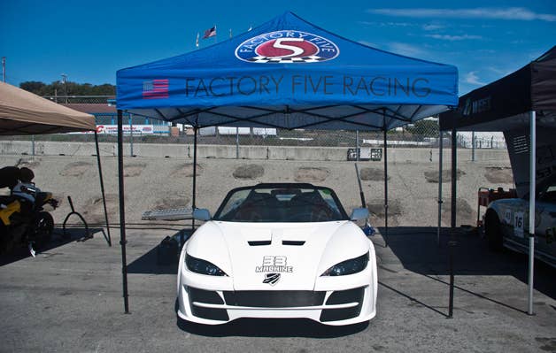 33 Machine's Factory Five Racing 818e at Reuel 2014