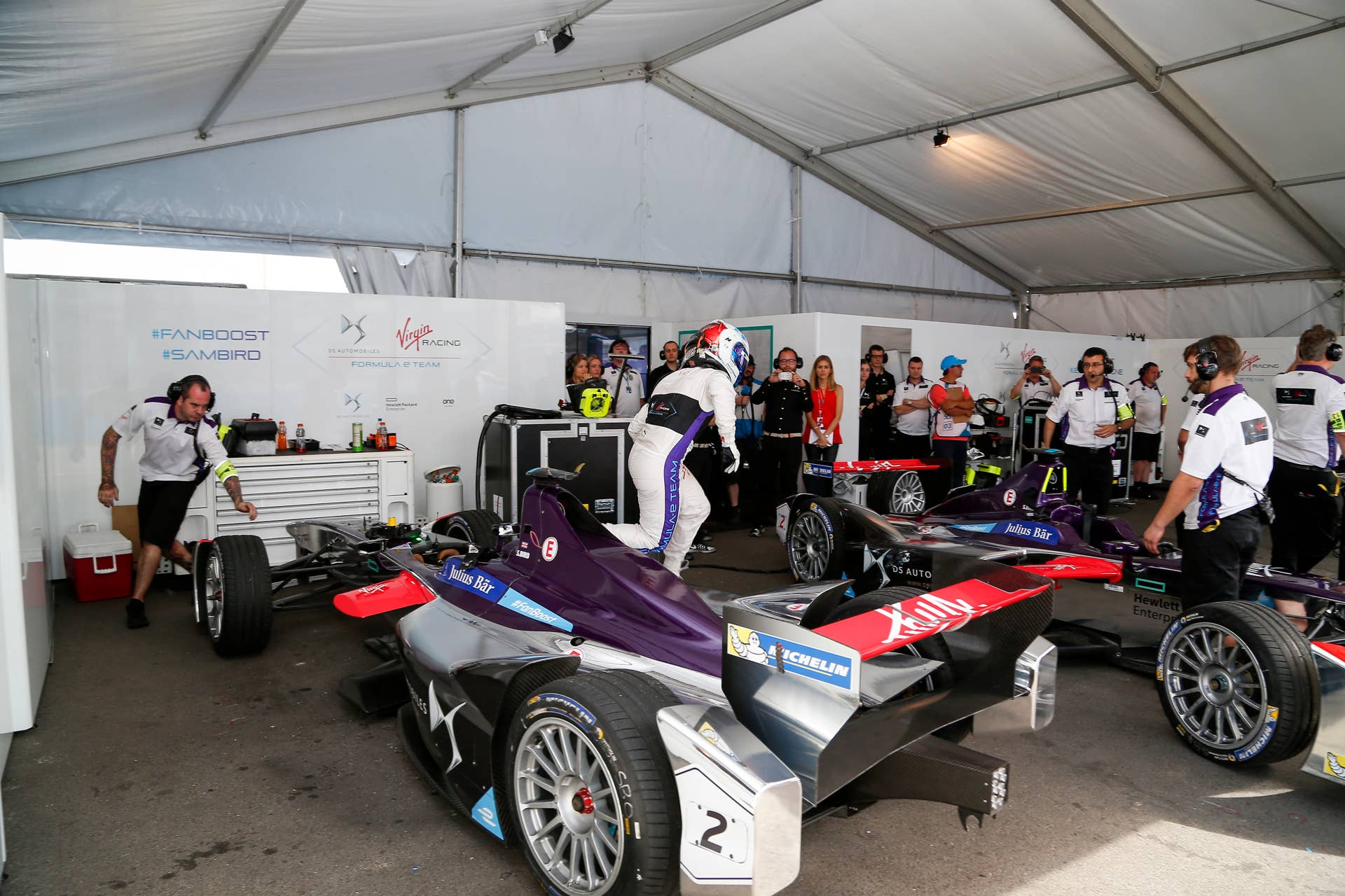FIA Formula E Championship 2015/16. Julius Baer Punta Del Este ePrix, Punta Del Este, Uruguay. Race. Sam Bird (GBR), DS Virgin Racing DSV-01. Punta Del Este, Uruguay, South America. Saturday 19 December 2015 Photo: Adam Warner / LAT/FE ref: Digital Image _L5R2065