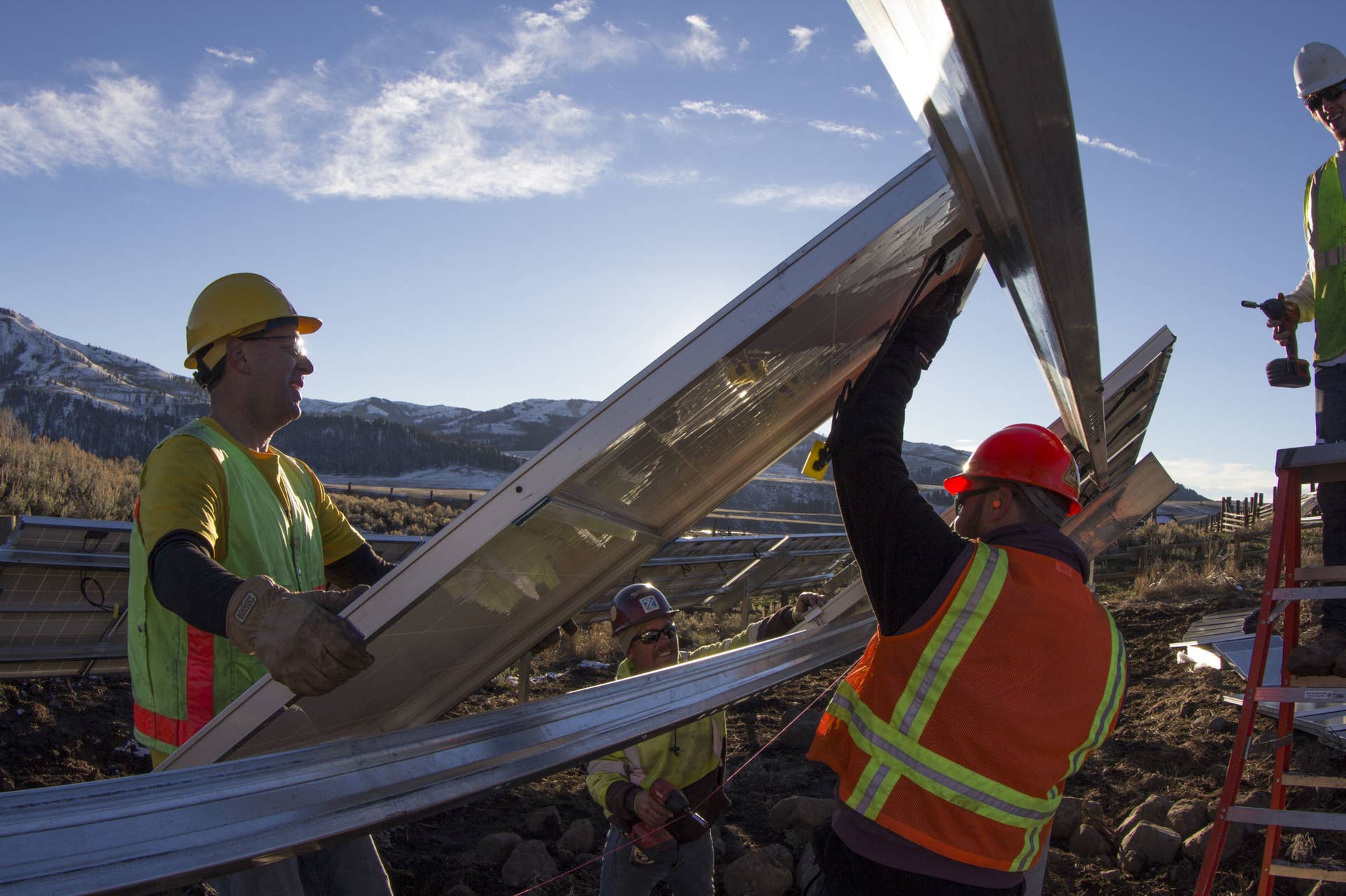 yellowstone sollar array construction