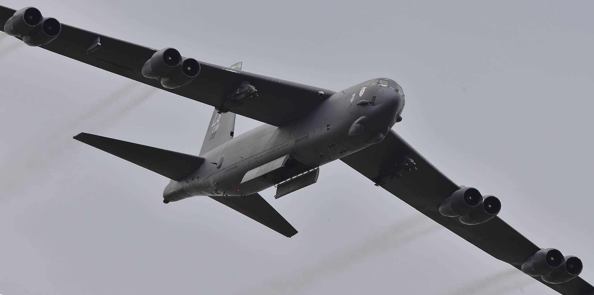 A US Air Force B-52 bomber performs during the Australian International Airshow at the Avalon Airfield near Lara southwest of Melbourne on February 27, 2015. Some 180,000 patrons were expected through the gates over three public days of the event. AFP PHOTO / Paul CROCK (Photo credit should read PAUL CROCK/AFP/Getty Images)