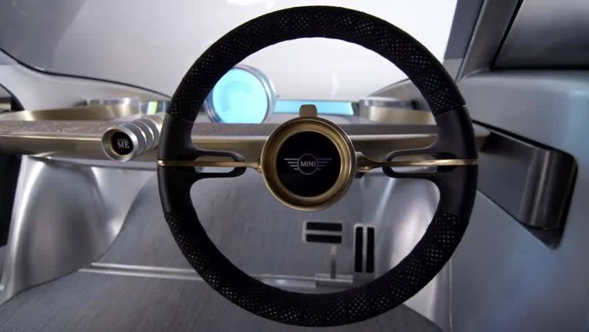 The MINI Vision Next 100 Interior Design - Automaker Footage