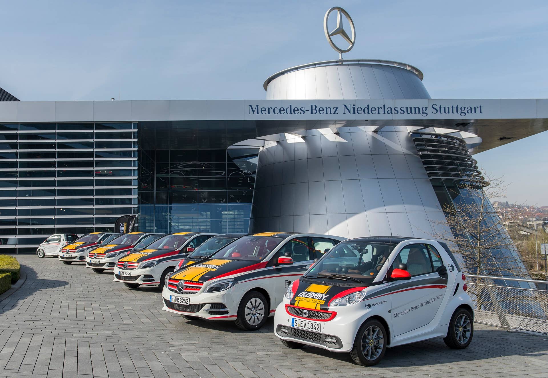 Mercedes-Benz B-Class Electric Drive and smart fortwo electric drive EV lineup.