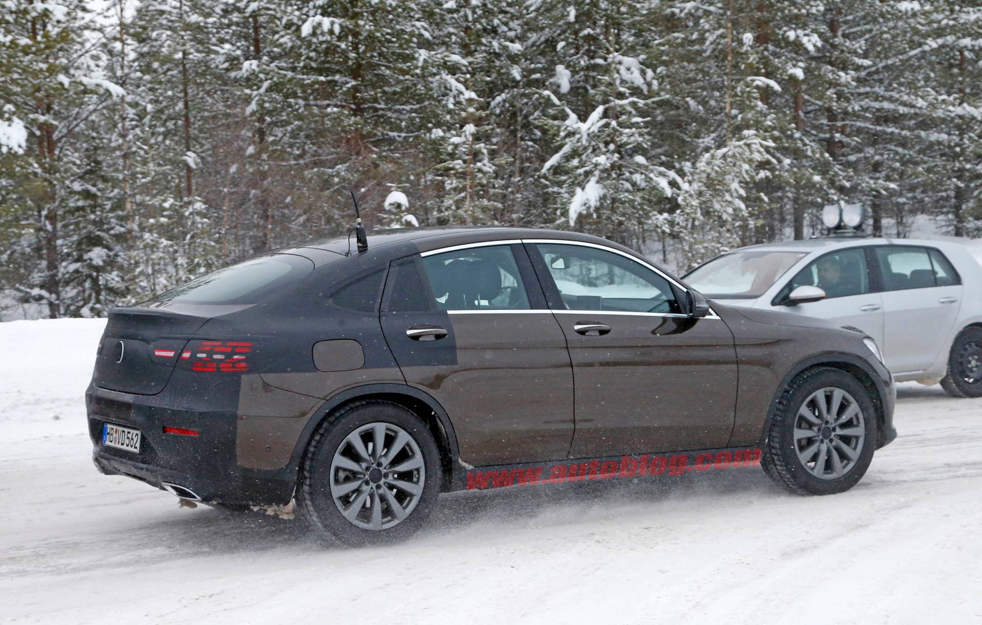 2017 Mercedes-Benz GLC Coupe brown prototype rear 3/4