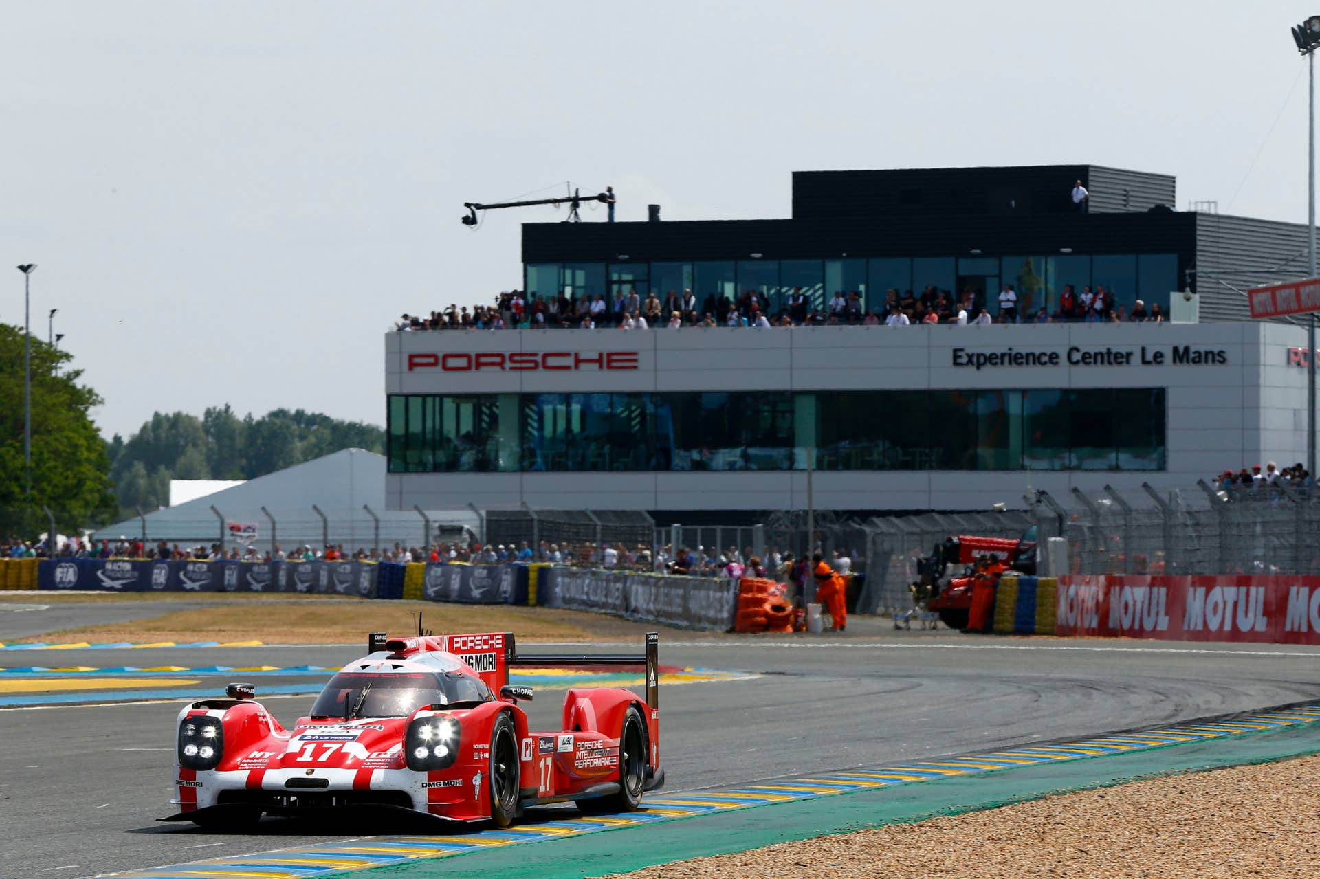 Porsche 919 Hybrid #17 Le Mans