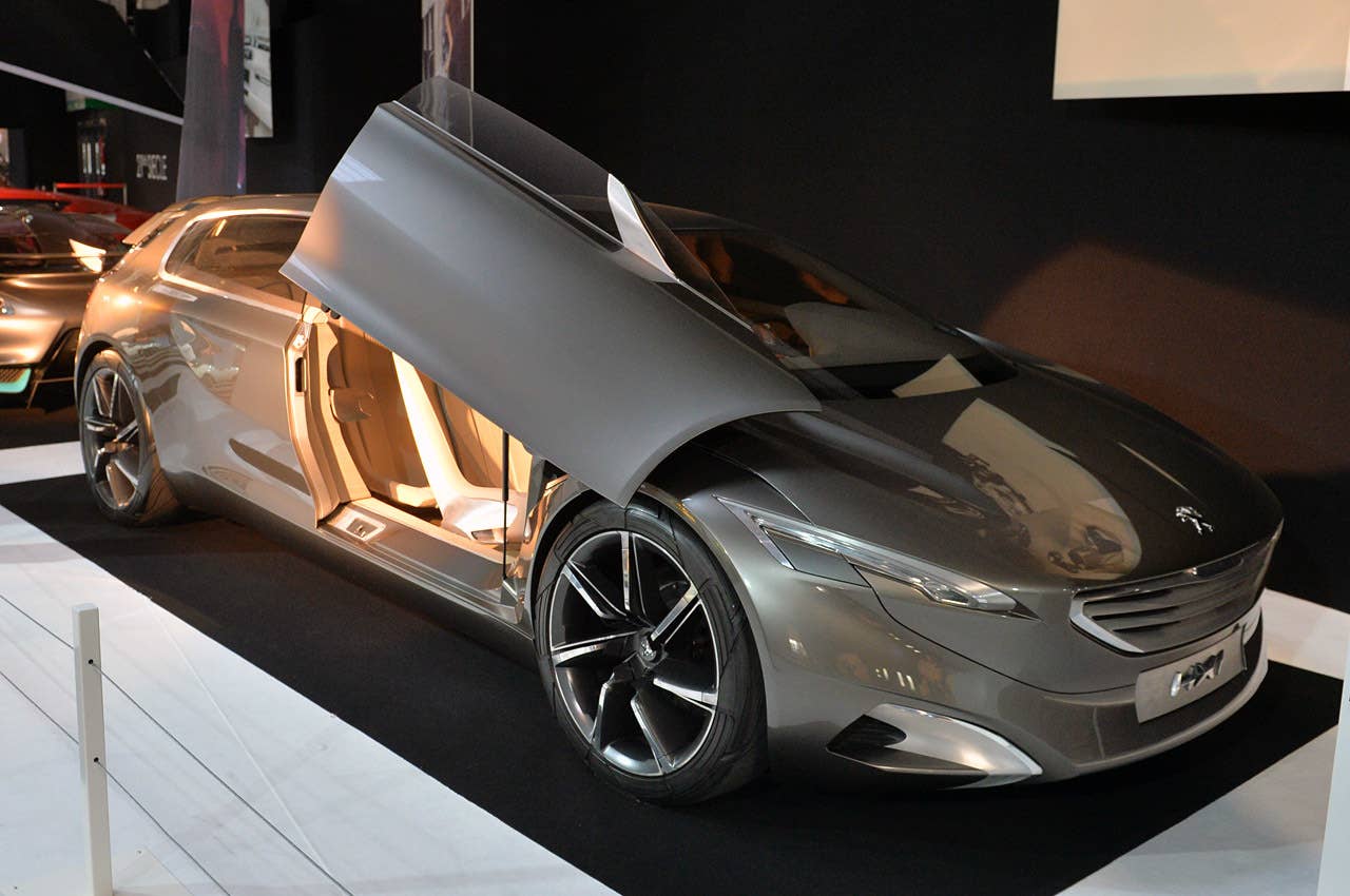 2011 Peugeot HX1 Concept