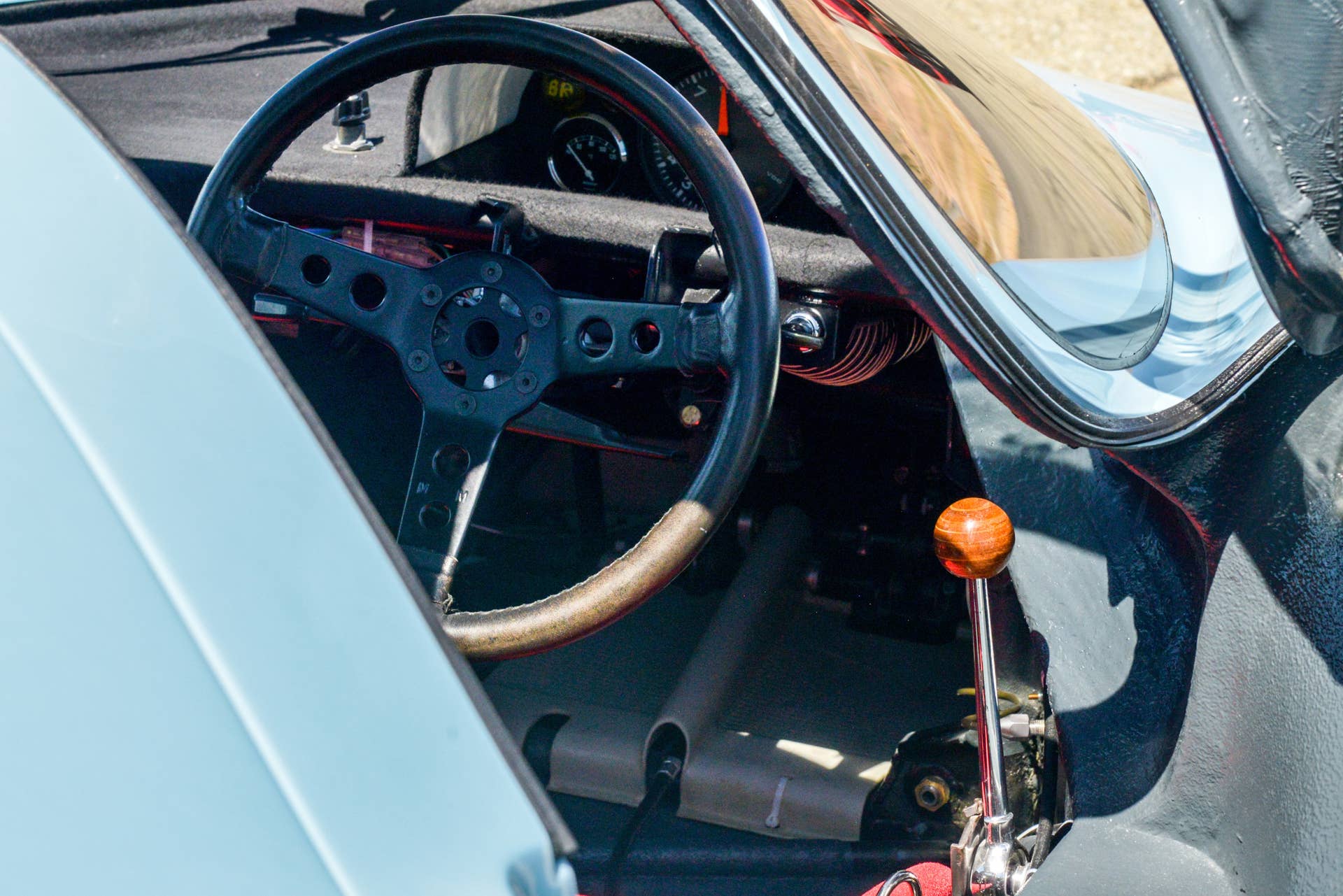 1971 Porsche 917K door cockpit