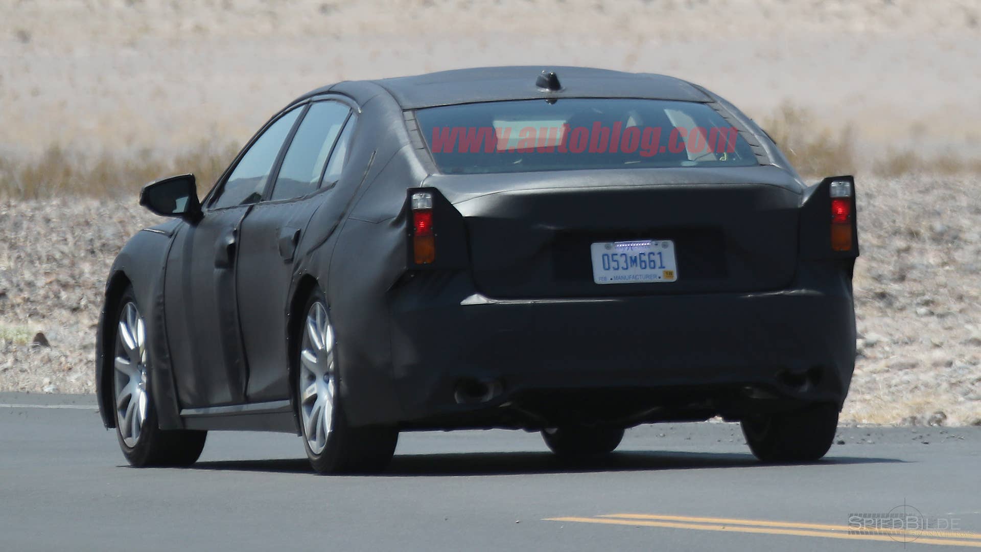 Lexus LS Spy Photo