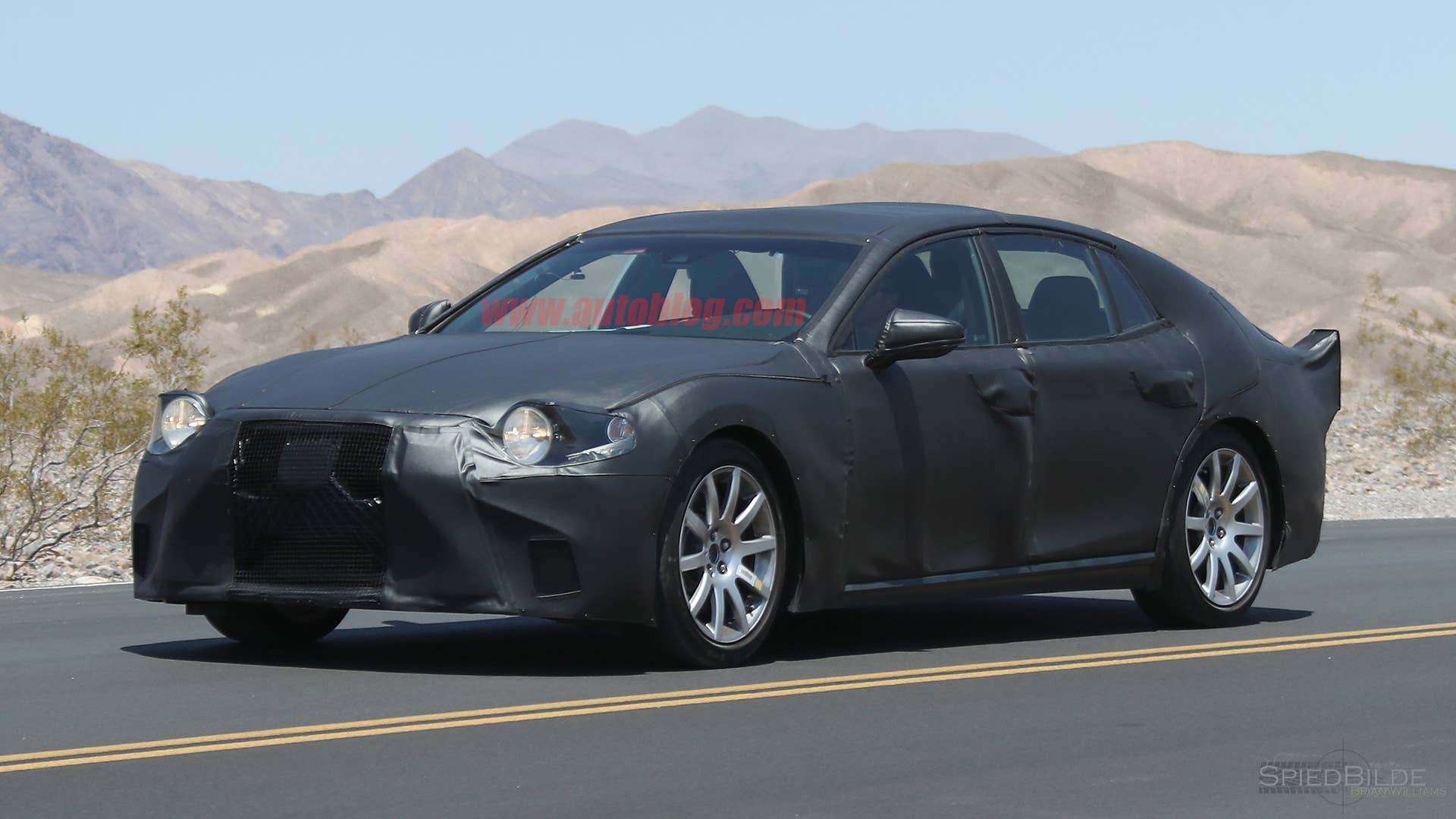 Lexus LS Spy Photo