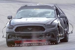 Ford Mustang spy shots