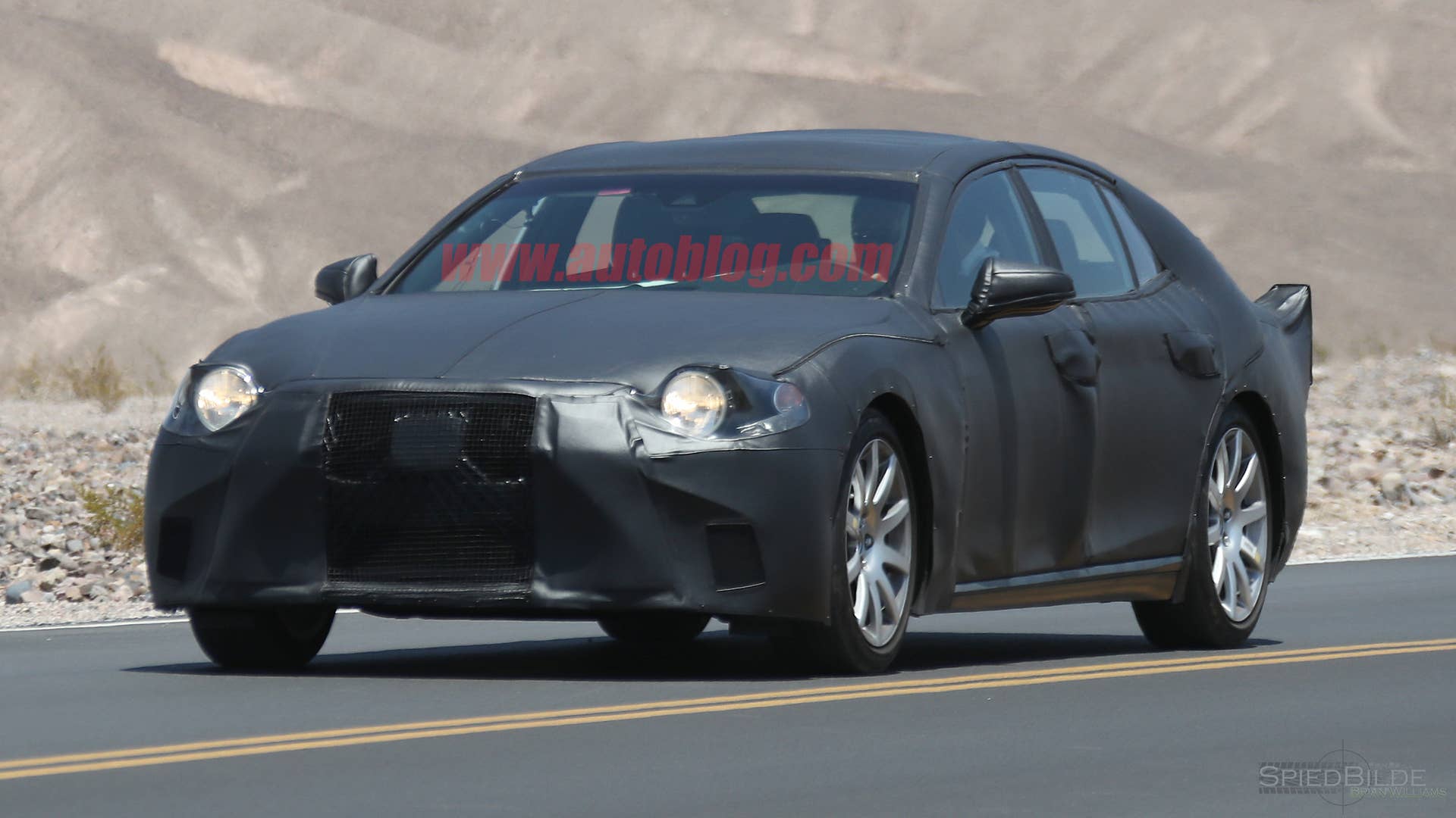 Lexus LS Spy Photo