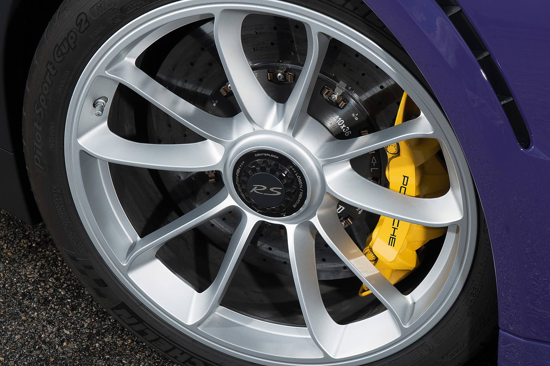 2016 Porsche 911 GT3 RS wheel