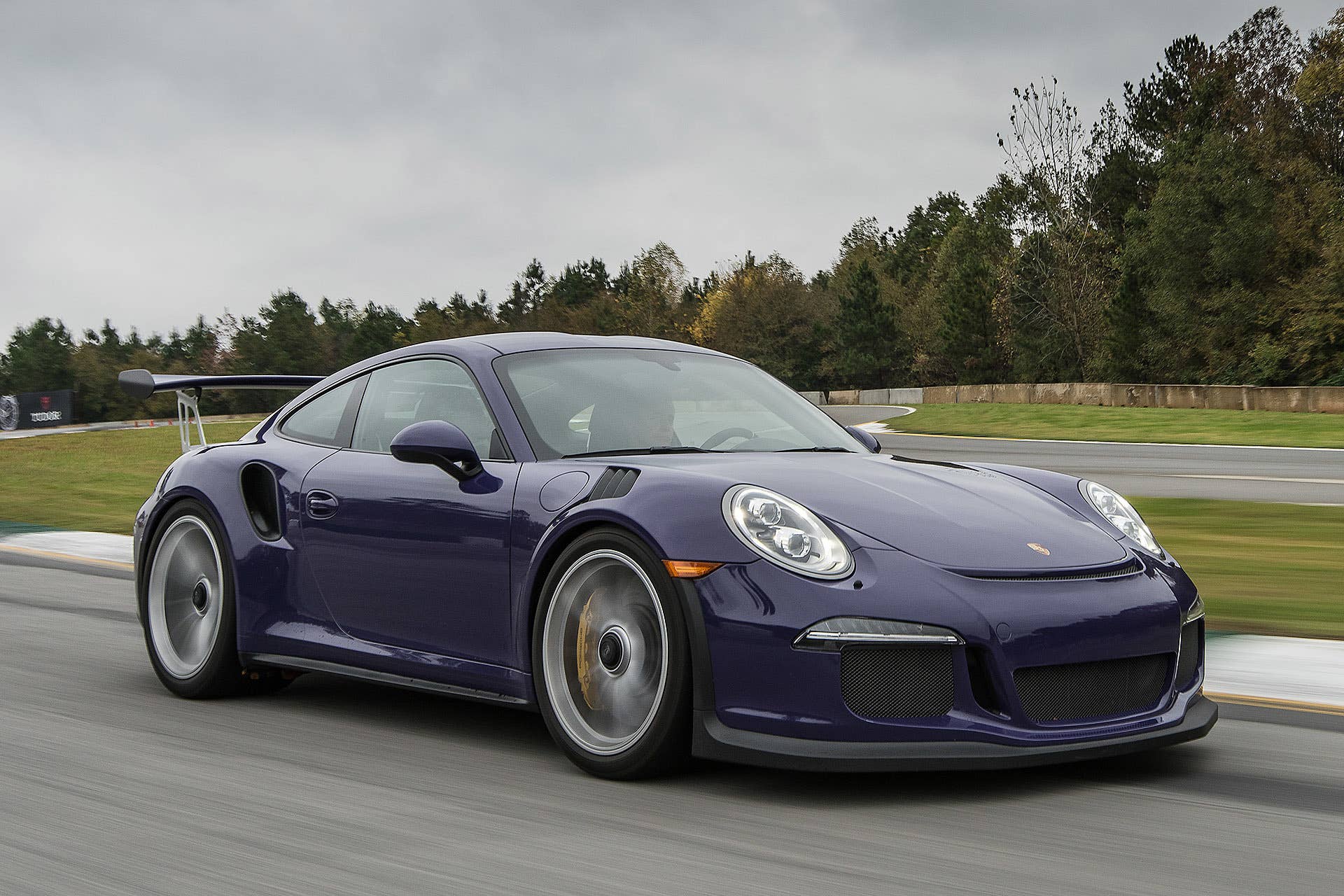 2016 Porsche 911 GT3 RS driving
