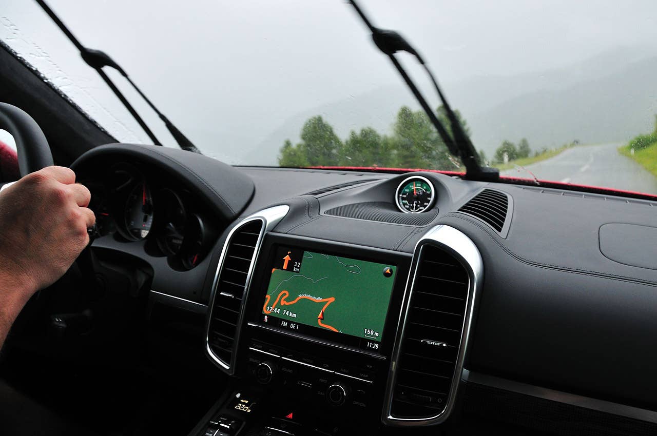2013 Porsche Cayenne GTS interior