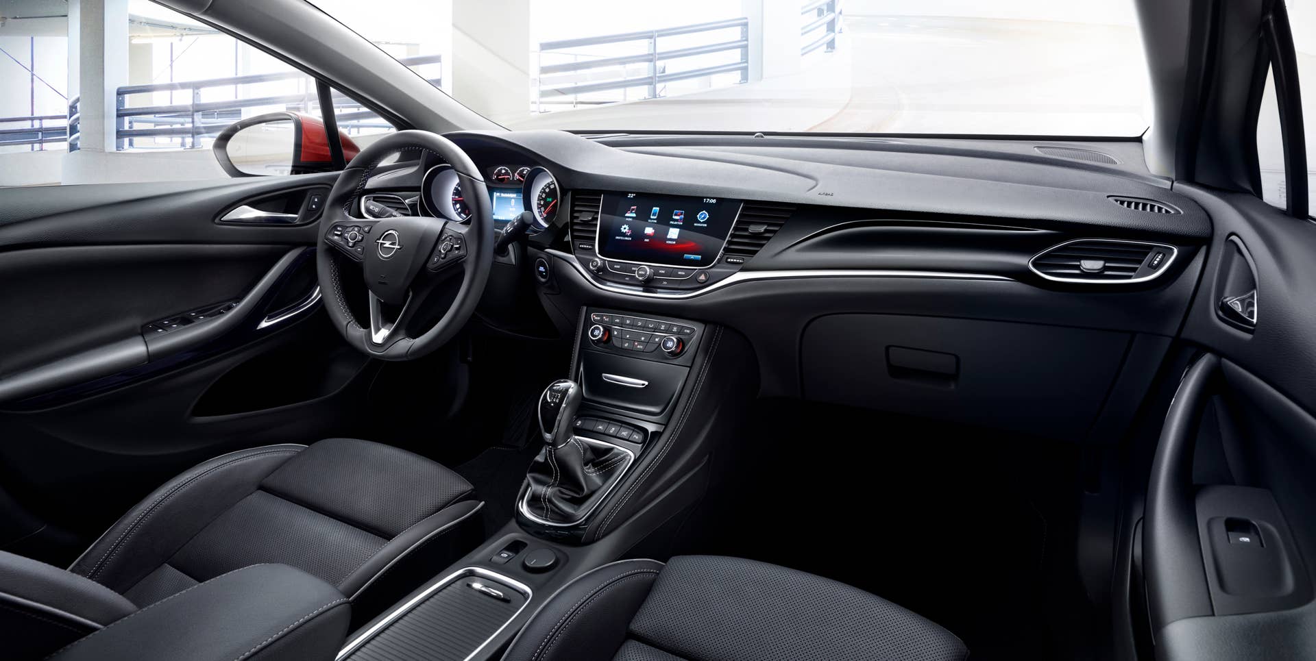 2016 Opel Astra interior