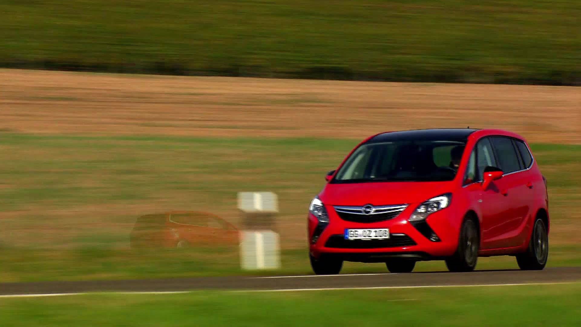 2014 Opel Zafira Tourer Trailer