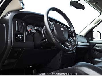2005 Dodge Ram SRT-10 interior