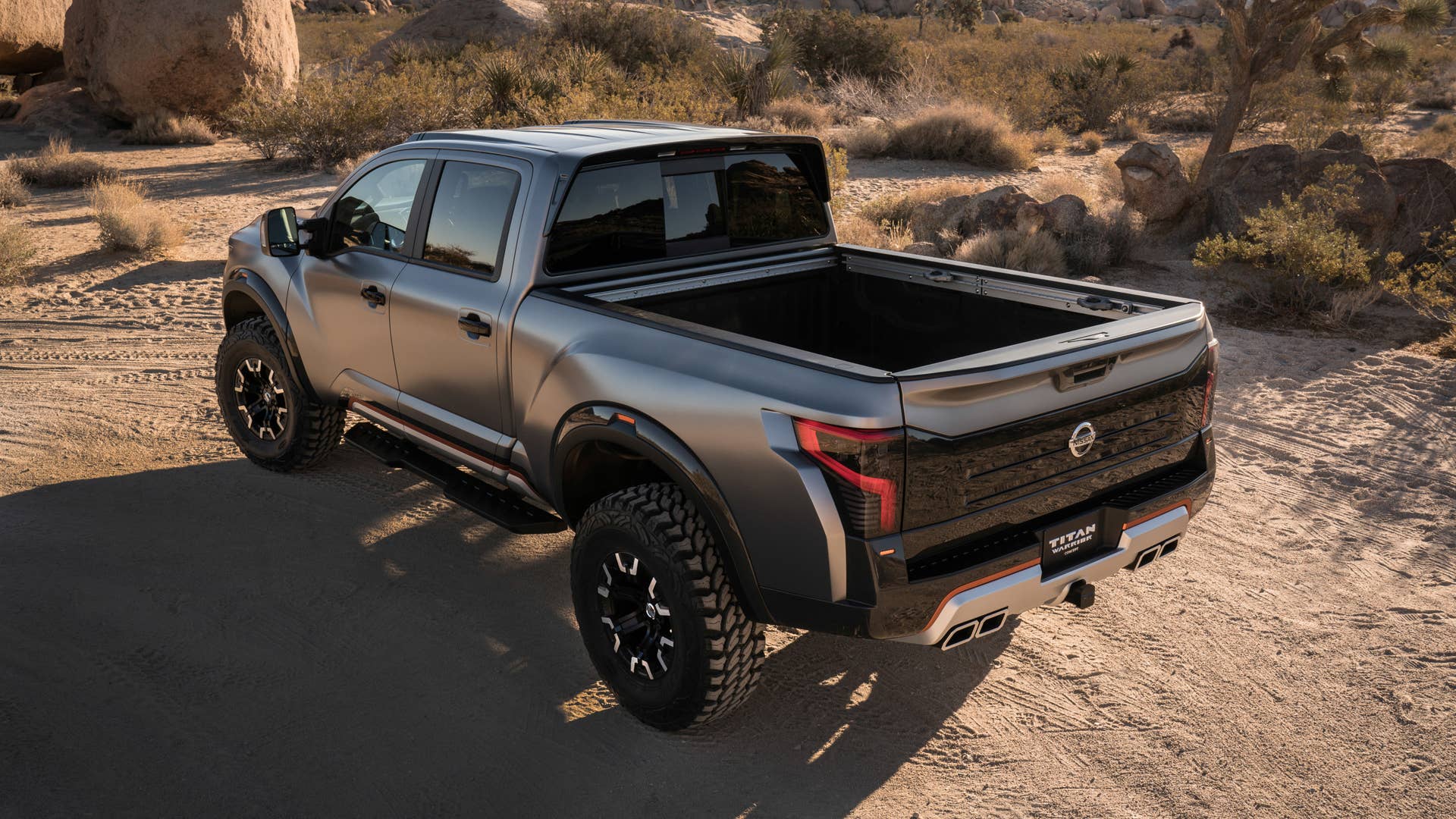 Nissan Titan Warrior concept rear left