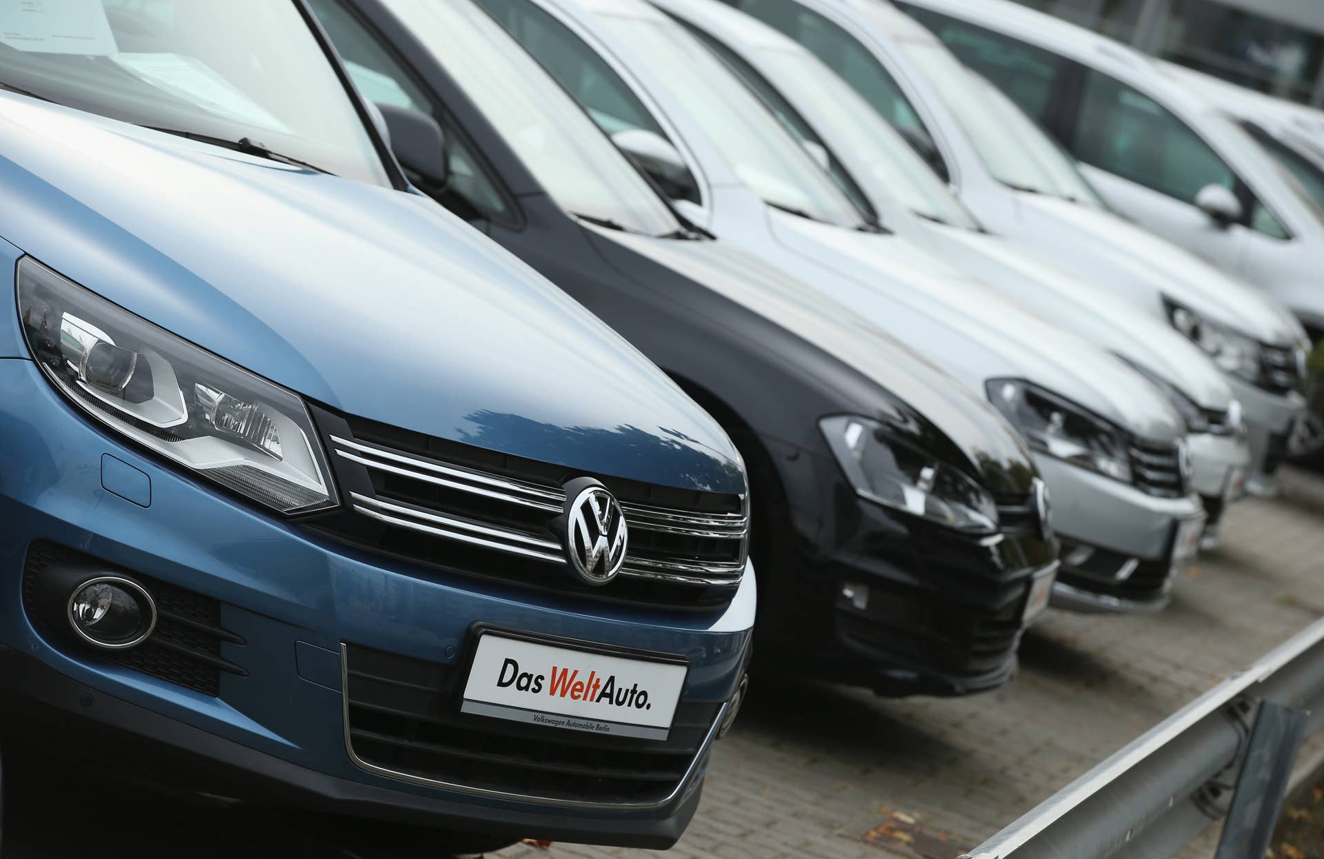 BERLIN, GERMANY - SEPTEMBER 22: Used cars of German carmaker Volkswagen stand on display at a Volkswagen car dealership on September 22, 2015 in Berlin, Germany. Volkswagen CEO Martin Winterkorn apologized yesterday to consumers following allegations by the U.S. Environmental Protection Agency that the company had installed software into its diesel cars sold in the USA that manipulated emissions test results. Volkswagen share prices have plummeted by approximately 32% on the Frankfurt stock exchange since yesterday and the company faces a recall of at least 470,000 cars and up to USD 18 billion in fines. (Photo by Sean Gallup/Getty Images)