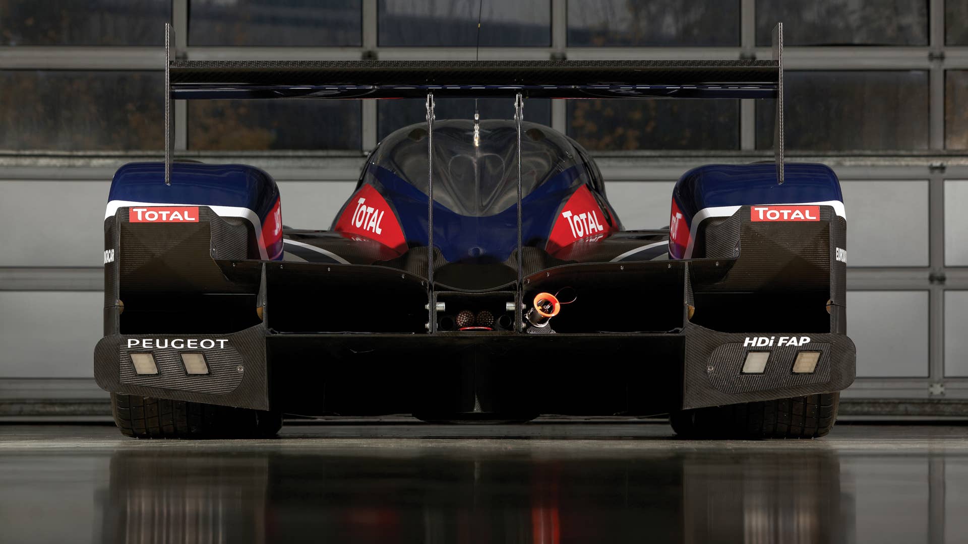 2008 Peugeot 908 HDi FAP rear