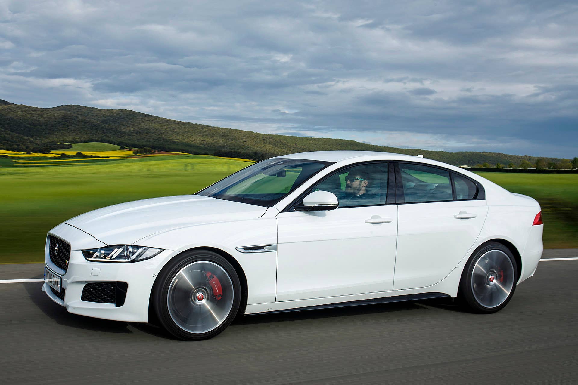 2017 Jaguar XE driving