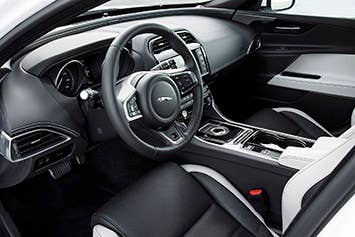 2017 Jaguar XE