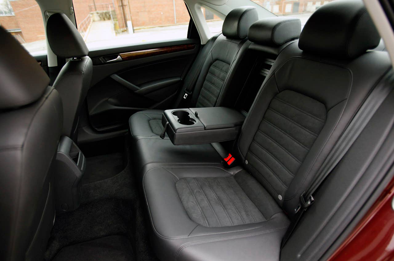 2012 Volkswagen Passat rear seats