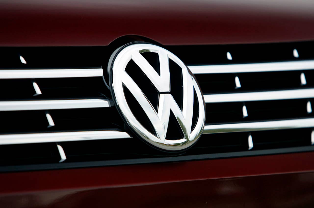 2012 Volkswagen Passat grille
