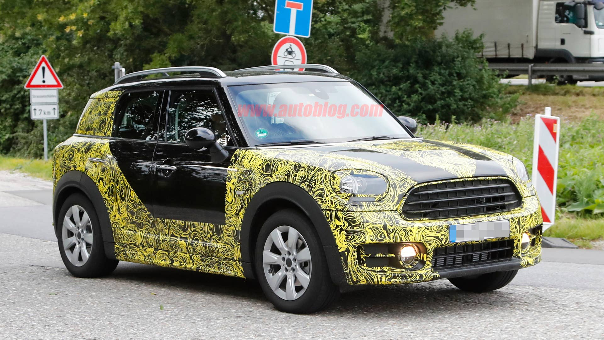 2017 Mini Countryman Spy Shots Three Quarter Front Exterior