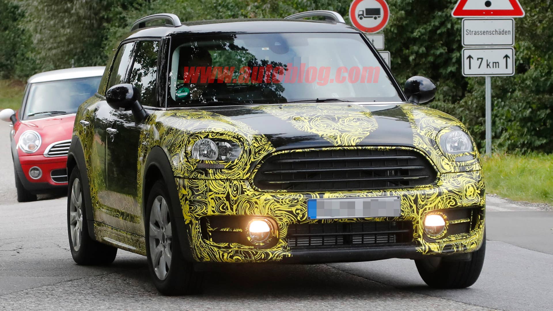 2017 Mini Countryman Spy Shots Front End Exterior