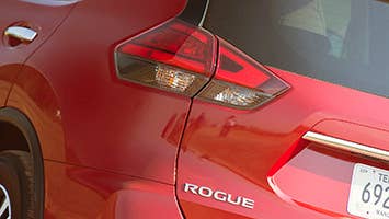 2017 Nissan Rogue Hybrid