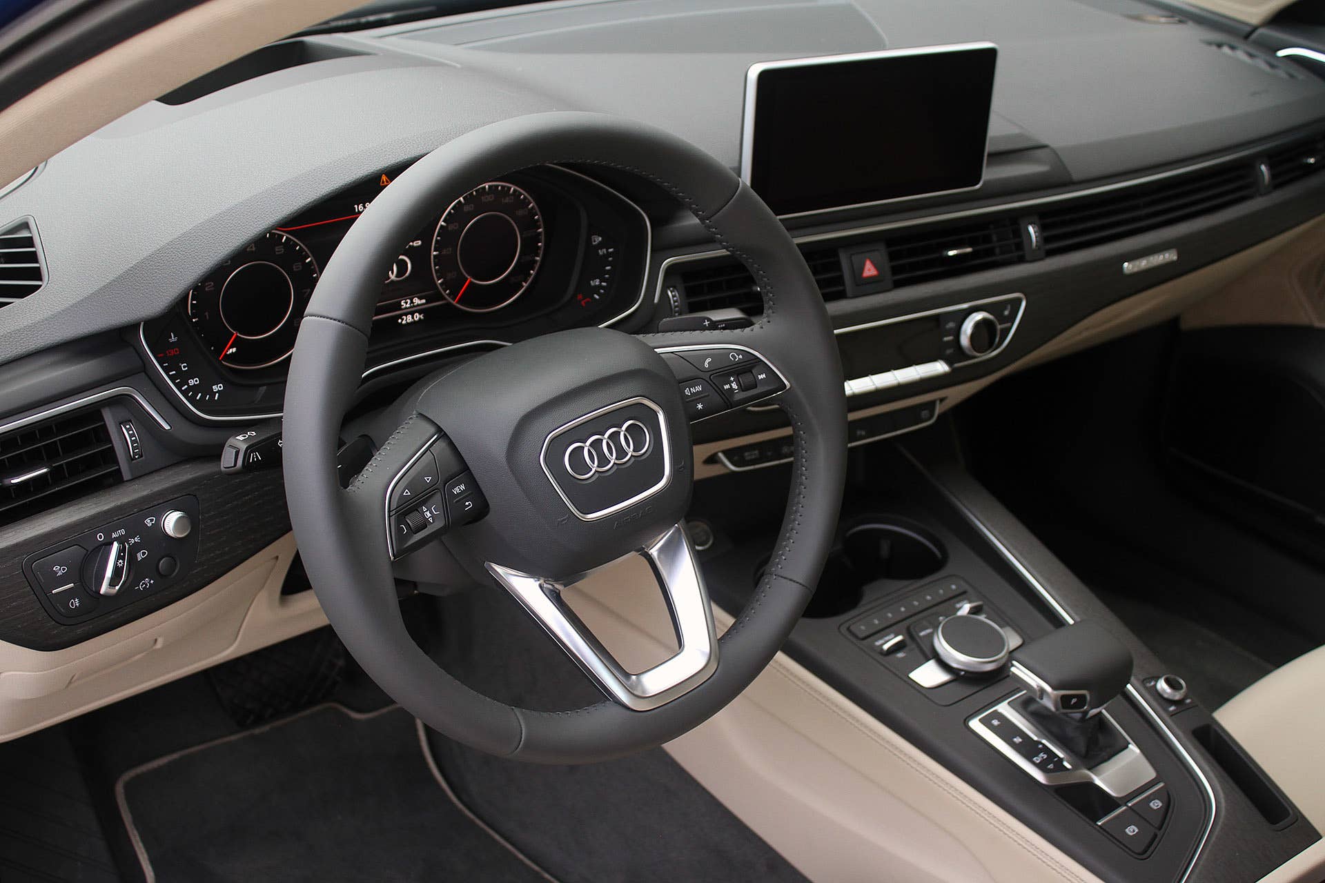2017 Audi A4 interior