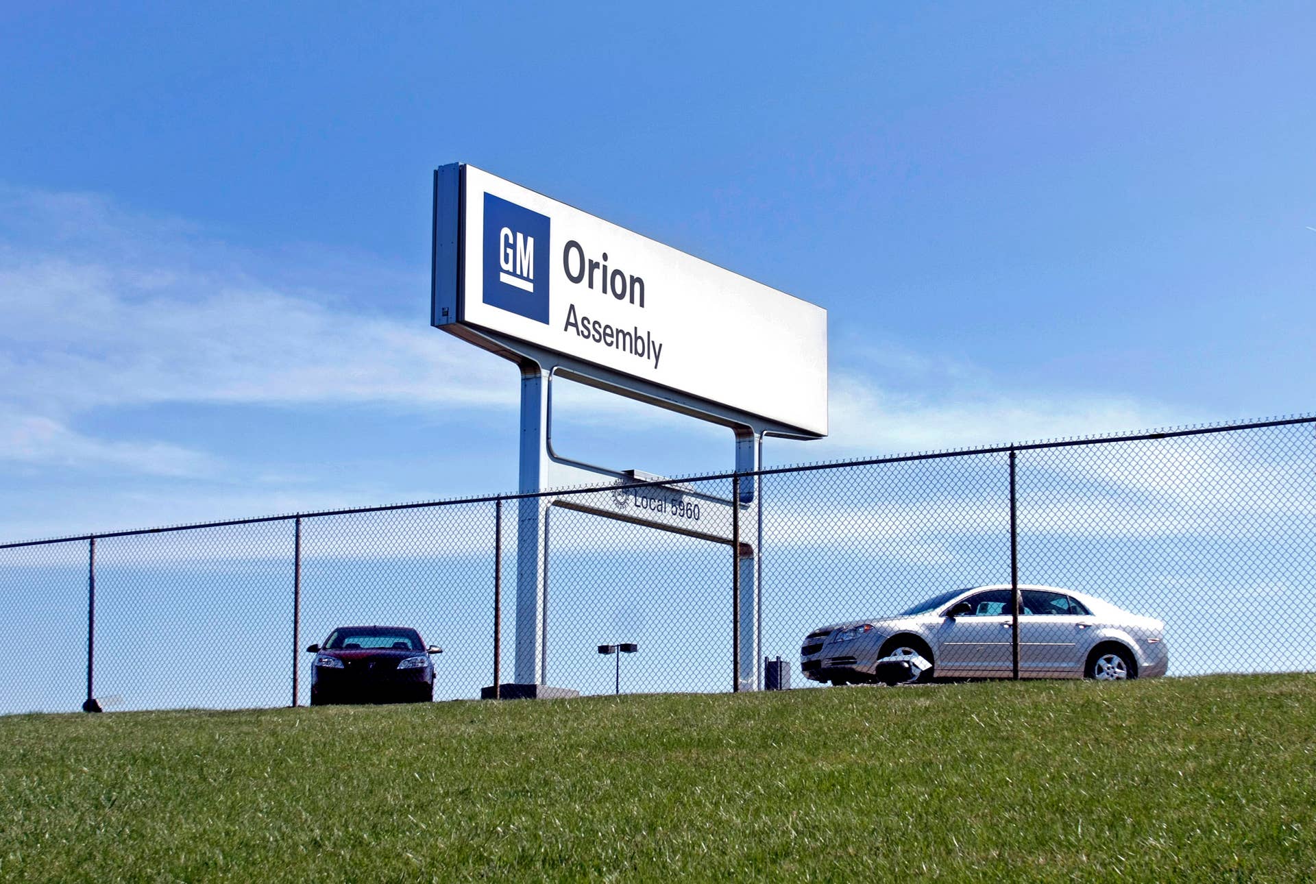 LAKE ORION - APRIL 23: The GM Orion Assembly Plant sign is shown April 23, 2009 in Lake Orion, Michigan. According to to reports, GM is planning to shut down most of its U.S. plants for up to nine weeks this summer in an effort to reduce its backlog inventory of vehicles. (Photo by Bill Pugliano/Getty Images)