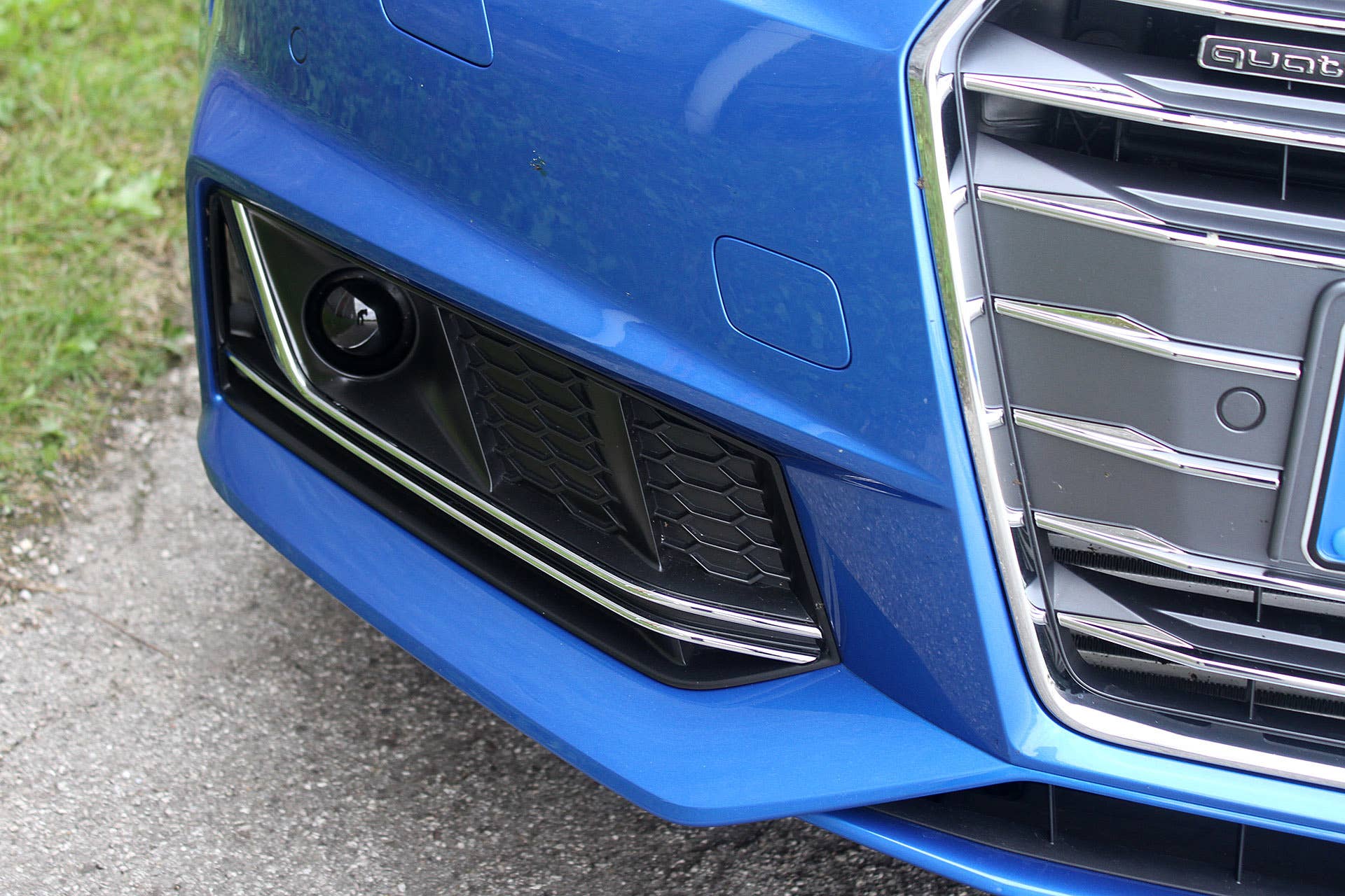 2017 Audi A4 fog light