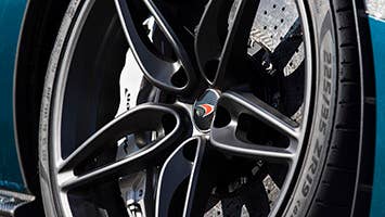 2017 McLaren 570GT