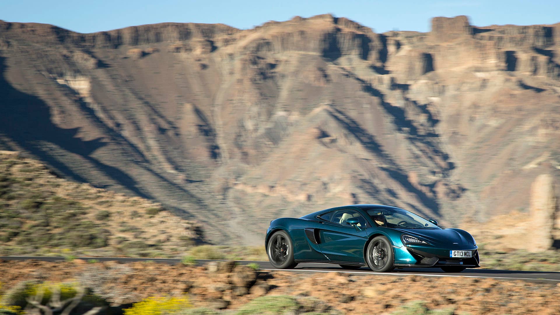 2017 McLaren 570GT driving