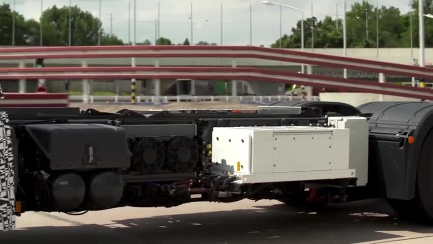 Mercedes-Benz Urban eTruck Driving Video Trailer