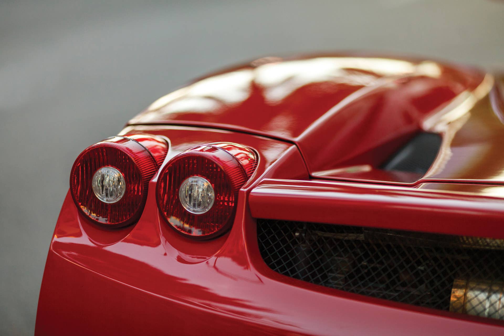 Floyd Mayweather 2003 Ferrari Enzo taillamps