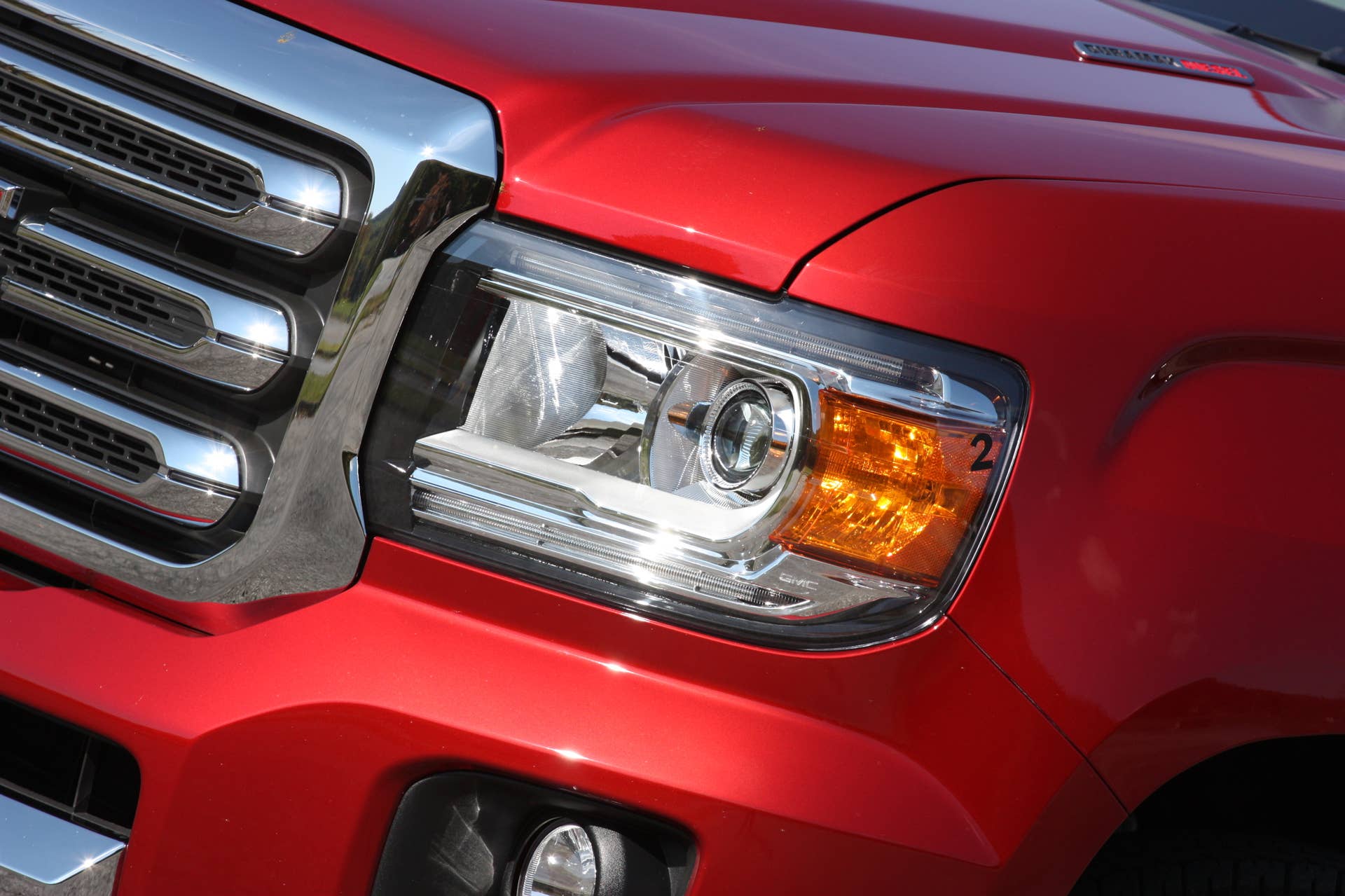 2016 GMC Canyon Diesel headlamp