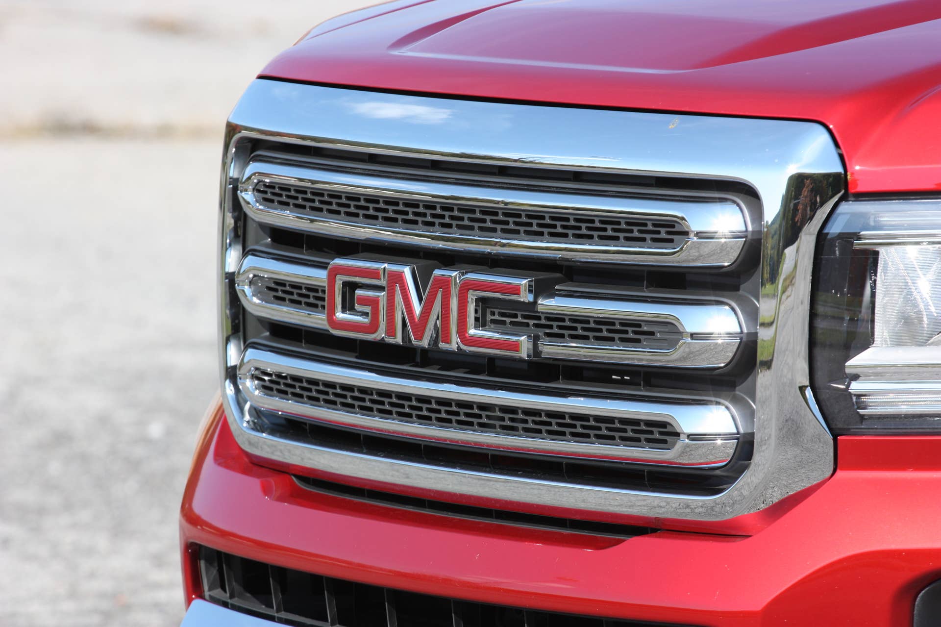 2016 GMC Canyon Diesel grille