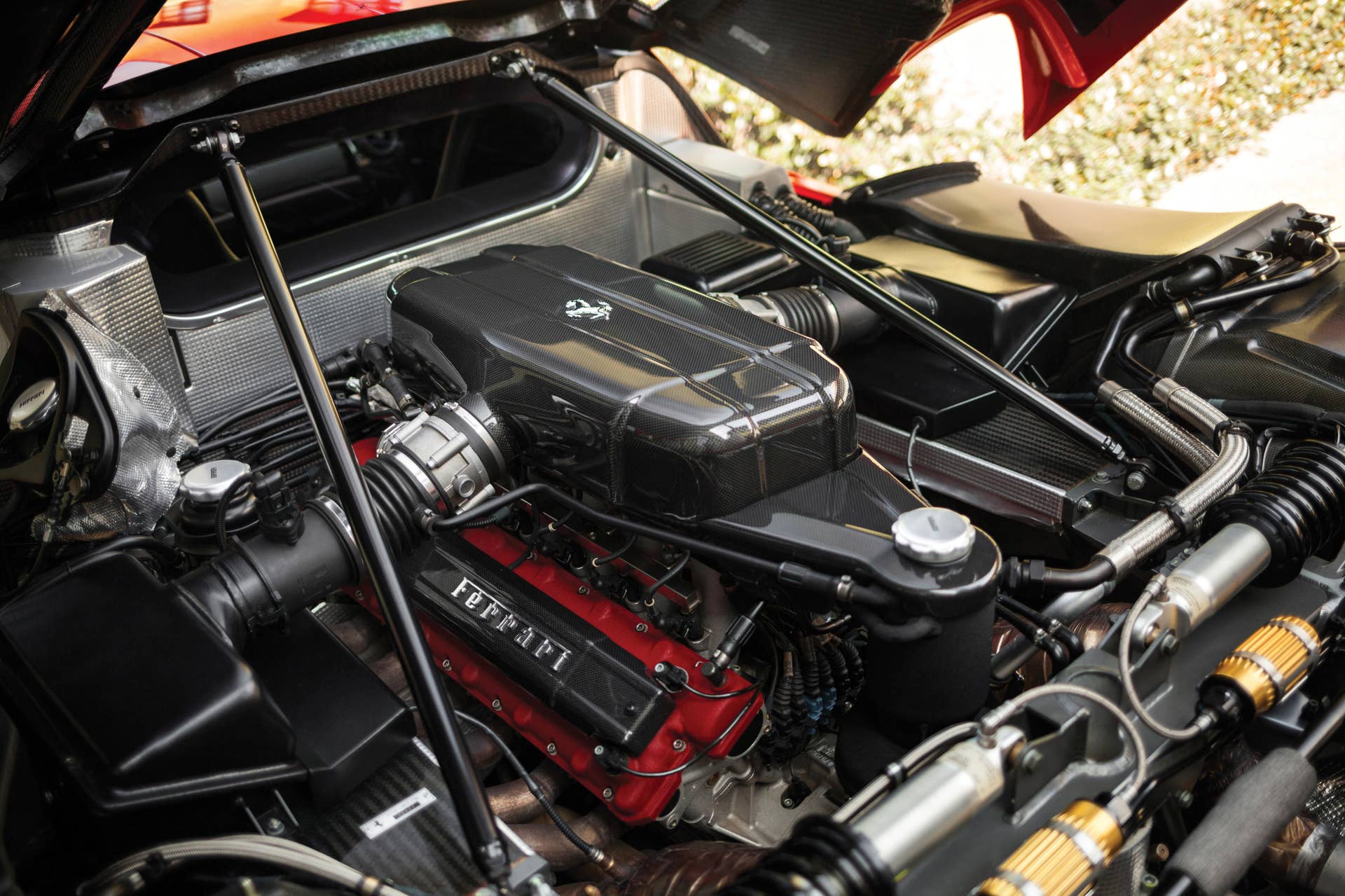 Floyd Mayweather 2003 Ferrari Enzo engine