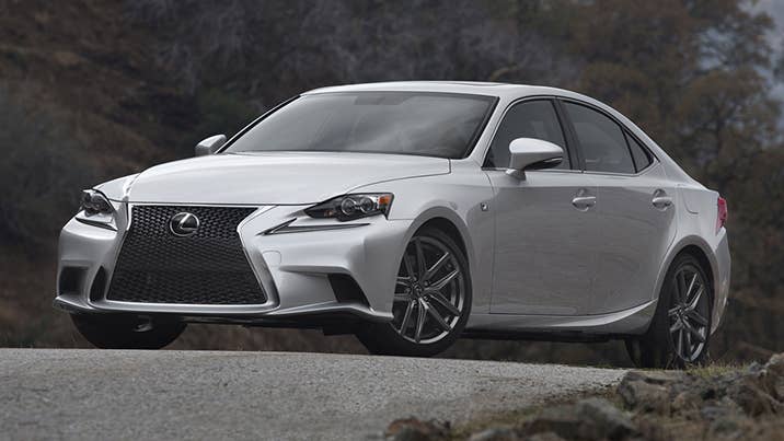 Lexus IS