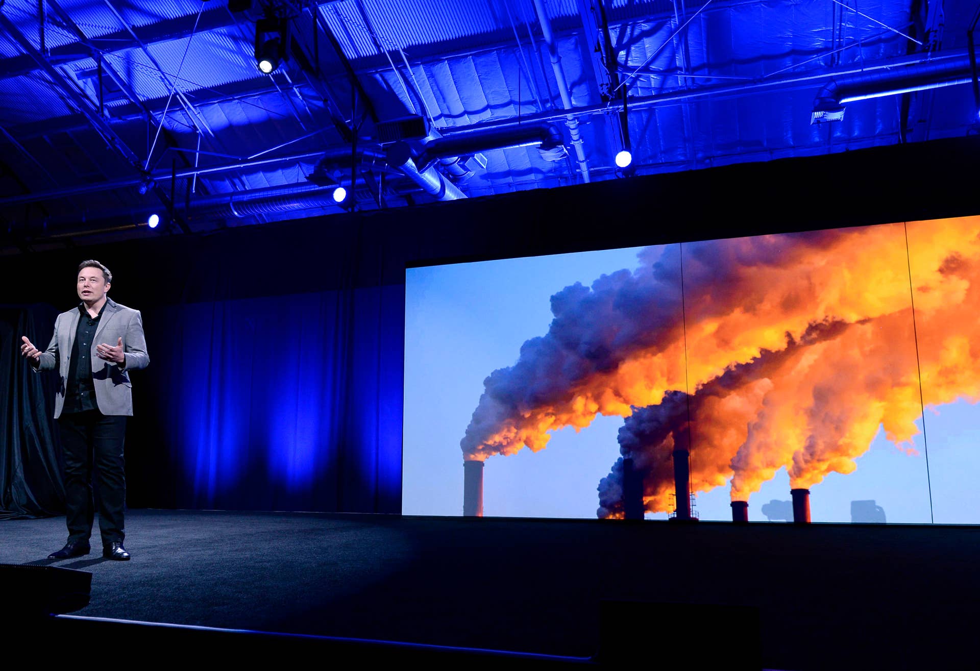 Tesla Unveils New Battery System