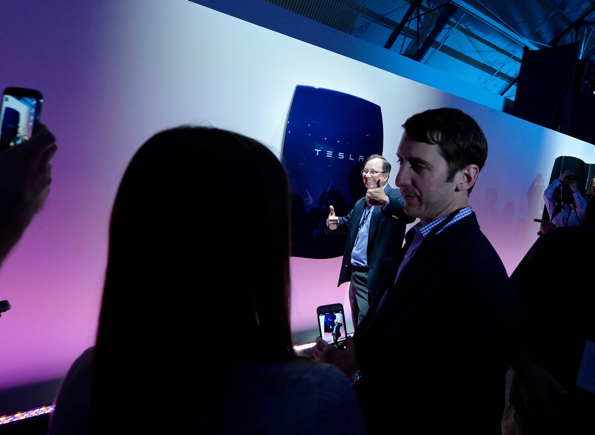 Tesla Unveils New Battery System