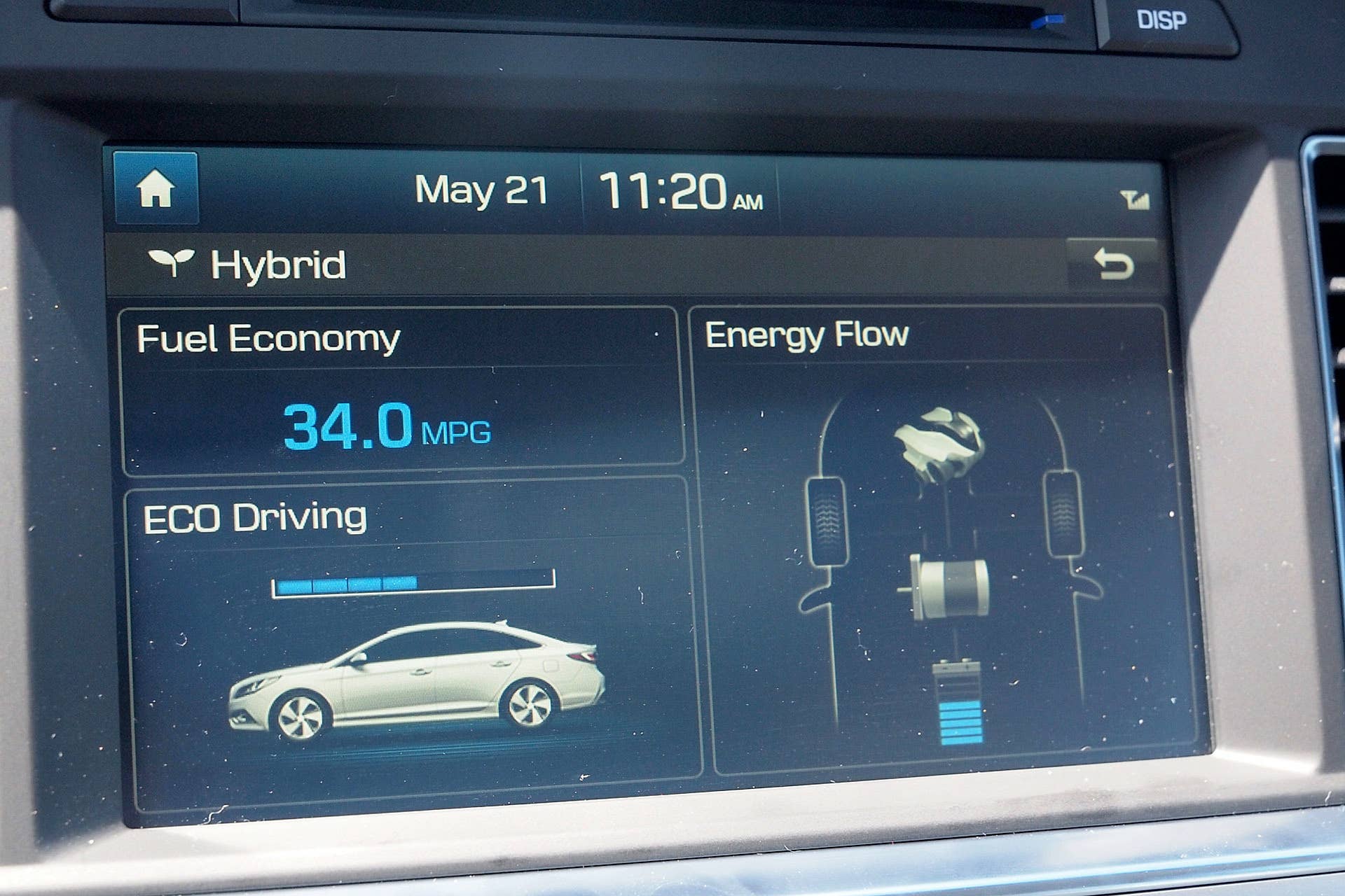 2016 Hyundai Sonata Hybrid infotainment display