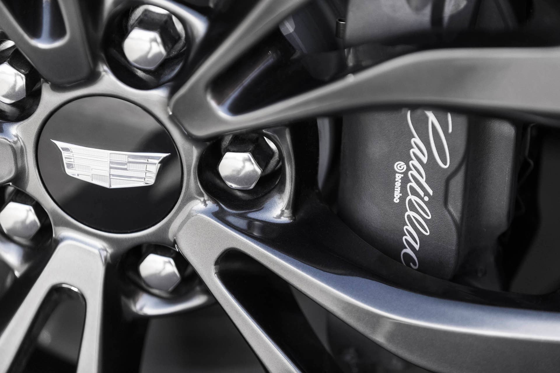 Cadillac ATS sedan with Black Chrome Package brake caliper